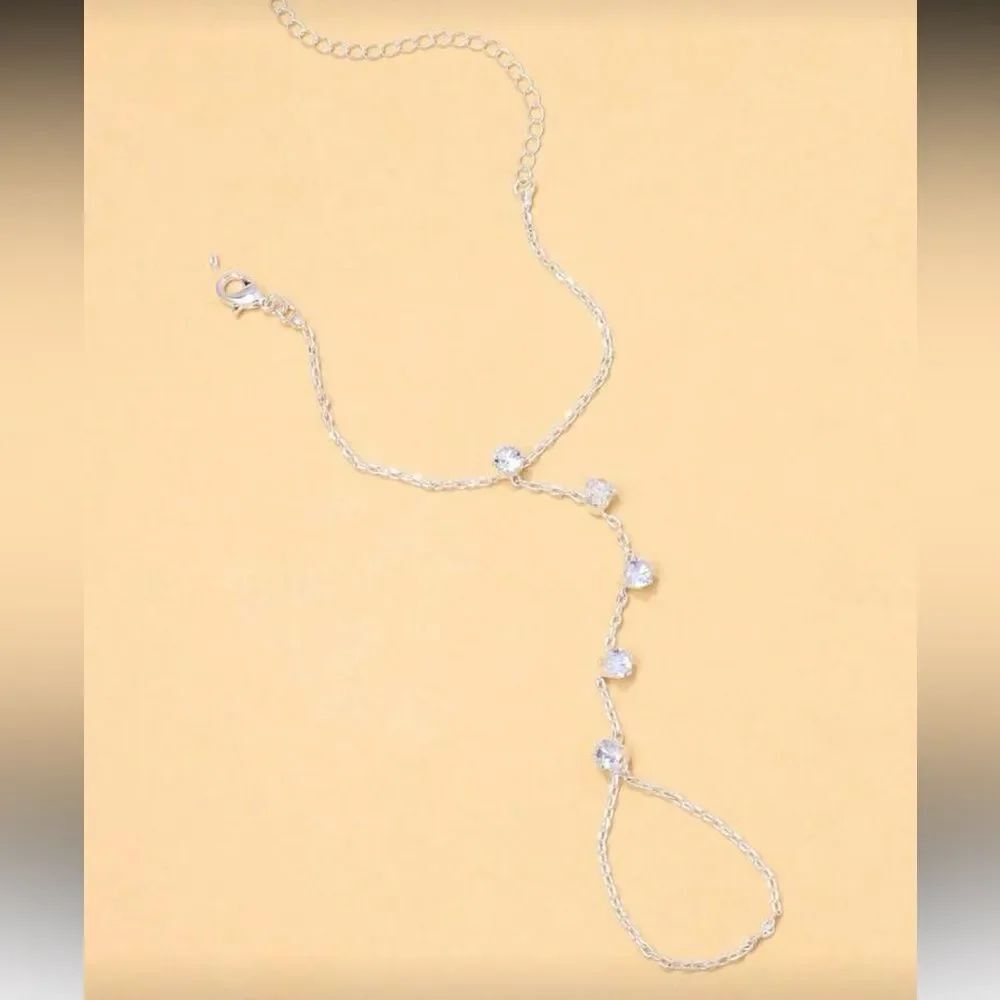 Diamond Hand Chain M1754 - Picture 2 of 4